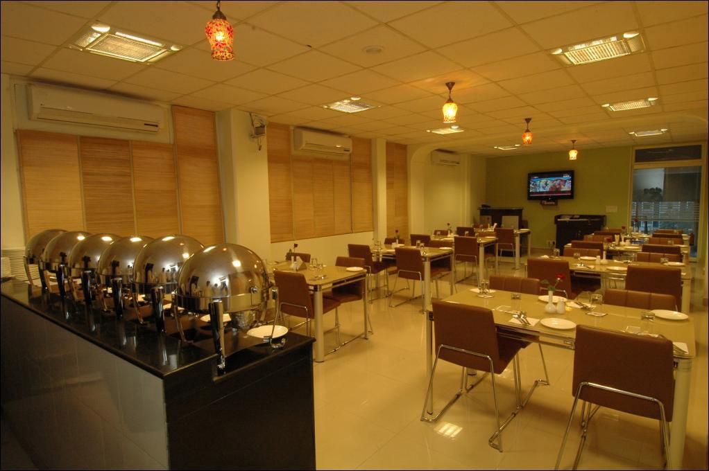 克拉克斯尼赫鲁广场酒店 新德里 外观 照片